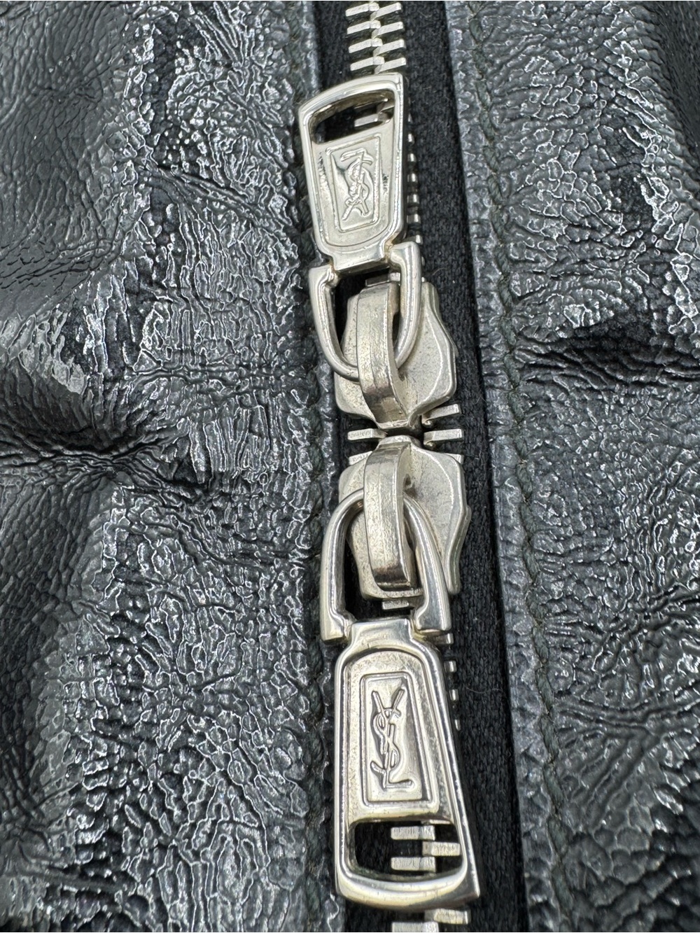 Yves Saint Laurent East Boston Black Patent Leather Satchel - COA - Picture 5 of 16